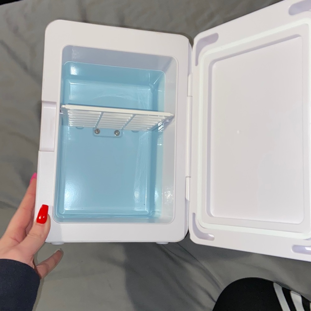Mini Skincare Fridge